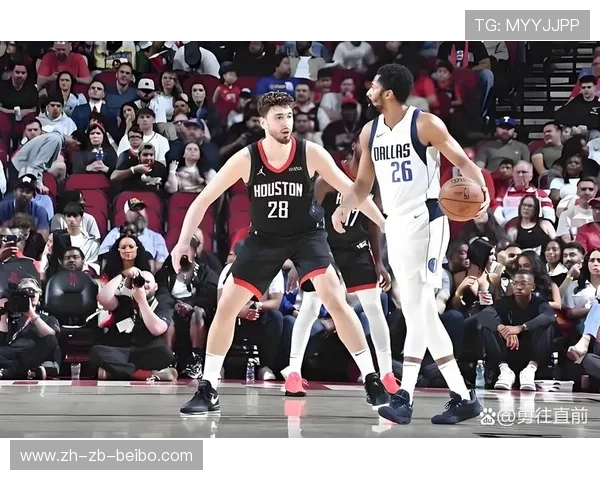 火箭队球迷看勇士比赛：两支劲旅粉丝群体对比